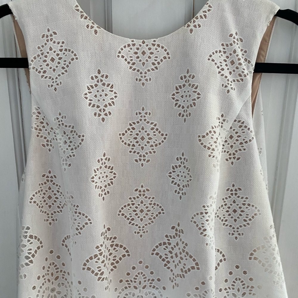 BCBG Maxazria White One piece dress Floral  XS